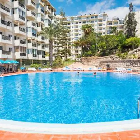 Centrally Located Close To The Ocean. 公寓 *