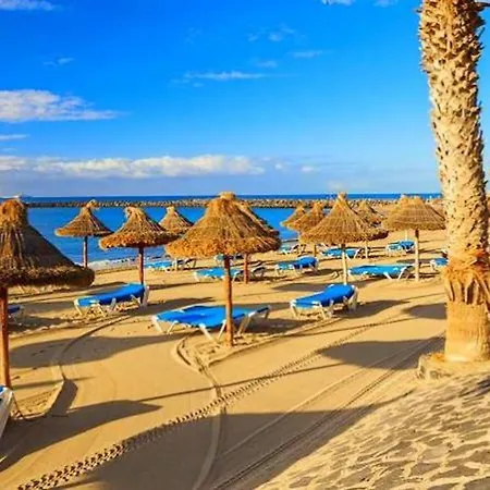Centrally Located Close To The Ocean. Арона